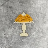 Лампа с абажуром с элементами макраме от "Такие узелки", цвет слоновая кость+желтый