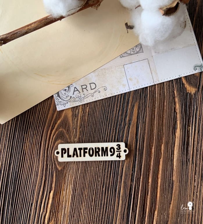 Чипборд шильдик "Platform 9 3/4" фанера (5,5 см) LMPH-44, от LeoMammy